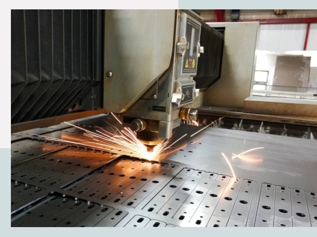 Лазерная резка металла в Донском от 608 руб.